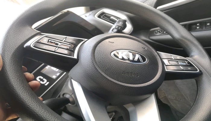 2021 KIA SONET HTK PLUS 1.0 IMT, Petrol, Manual, 25,117 km, interior