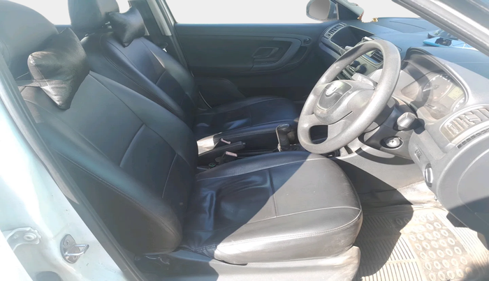 2010 Skoda Fabia CLASSIC 1.2 MPI, Petrol, Manual, 37,841 km, interior