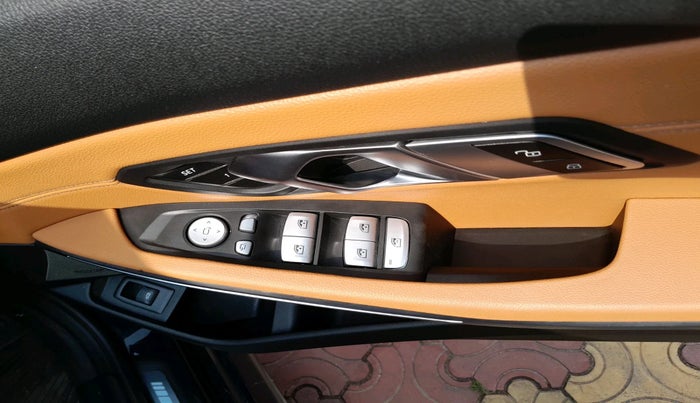 2024 BMW 3 Series 330I M SPORT EDITION, Petrol, Automatic, 16,465 km, interior