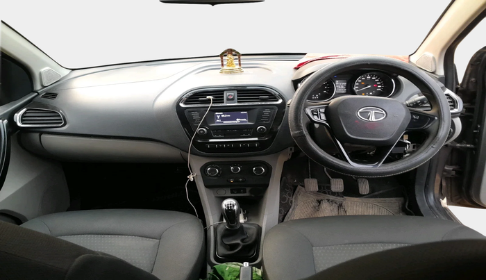 2018 Tata Tiago XZ PETROL, Petrol, Manual, 57,208 km, interior