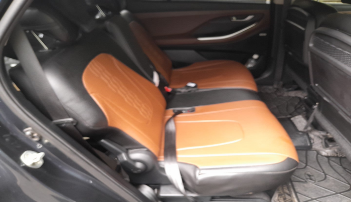 2021 Hyundai ALCAZAR PLATINUM 2.0 MT 7STR, Petrol, Manual, 35,104 km, interior