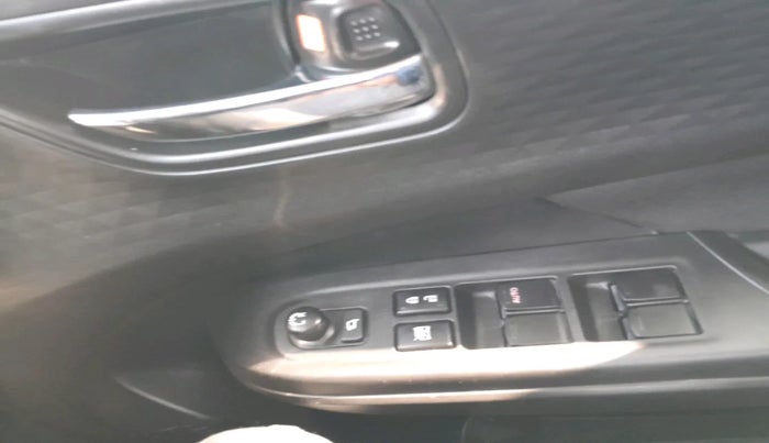 2024 Maruti Swift ZXi Plus, Petrol, Manual, 1,898 km, interior