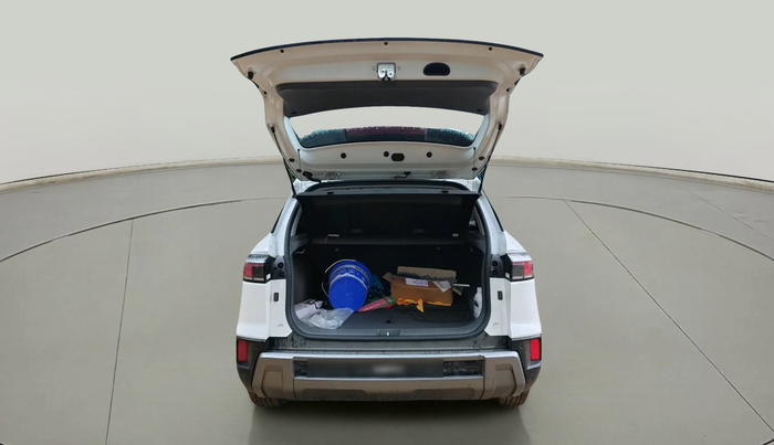 2025 Hyundai Creta SX (O) 1.5 PETROL, Petrol, Manual, 8,028 km, exterior