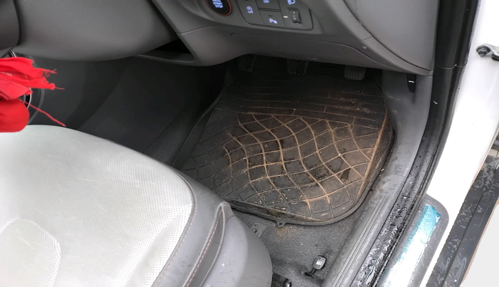 2025 Hyundai Creta SX (O) 1.5 PETROL, Petrol, Manual, 8,028 km, interior