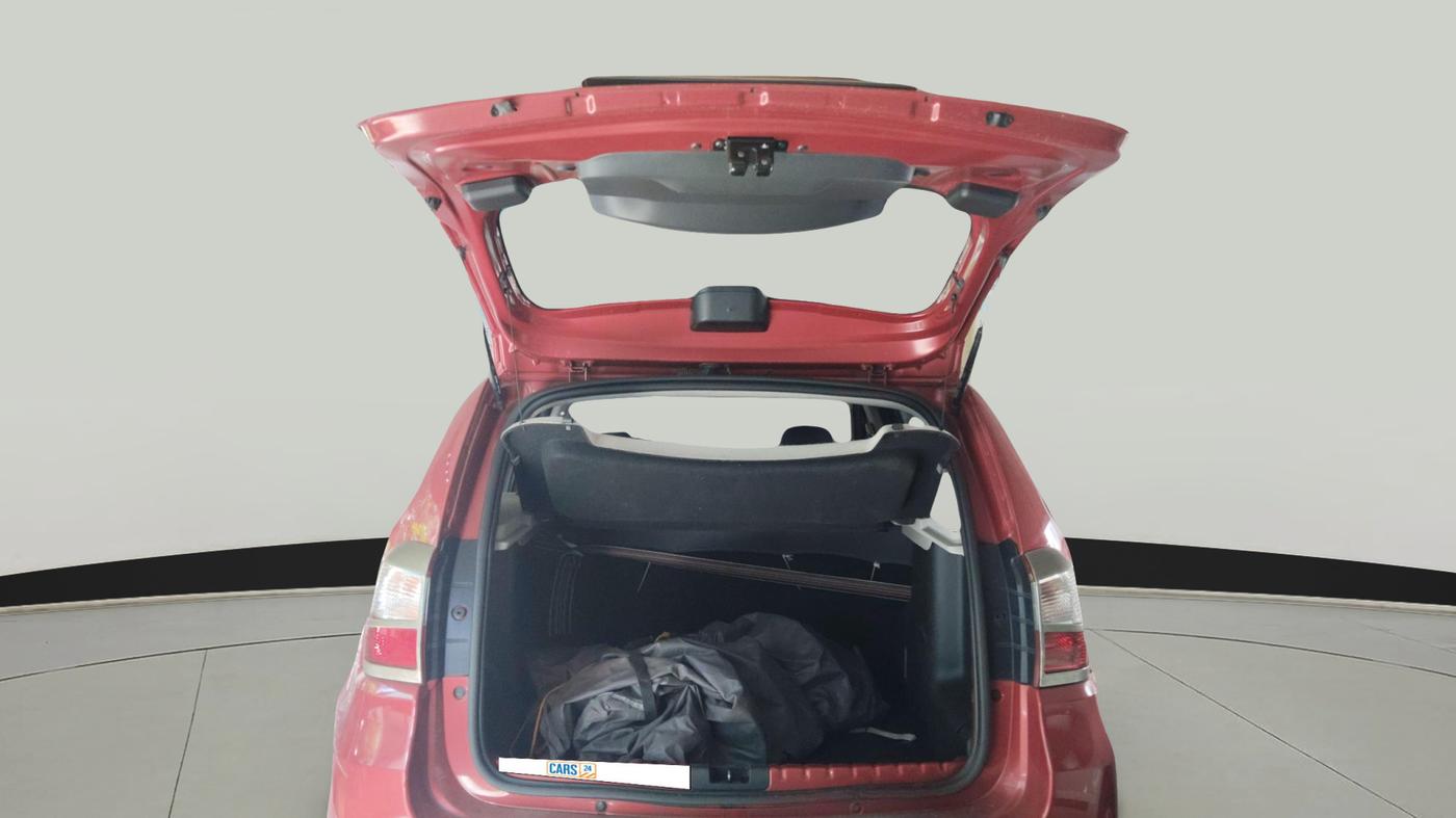 2018 Nissan Terrano XL (P), Petrol, Manual, 57,352 km, exterior