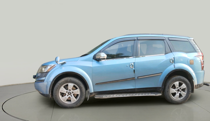 2013 Mahindra XUV500 W8, Diesel, Manual, 1,07,466 km, exterior
