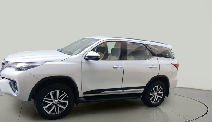 2019 Toyota Fortuner 2.8 4X4 AT, Diesel, Automatic, 72,467 km, exterior