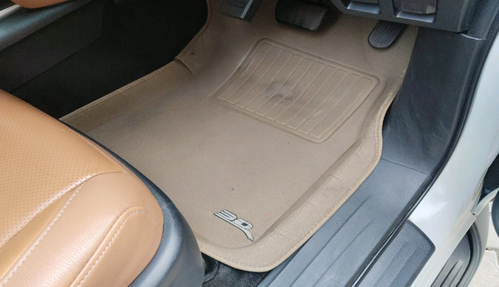 2019 Toyota Fortuner 2.8 4X4 AT, Diesel, Automatic, 72,467 km, interior