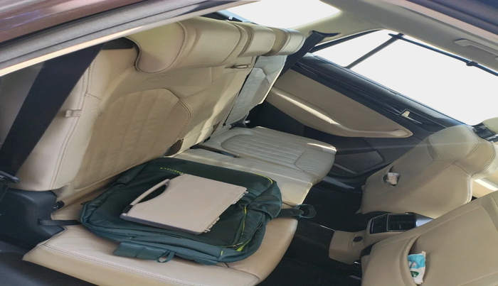 2019 Skoda Kodiaq L&K 2.0 TDI 4X4 AT, Diesel, Automatic, 1,88,370 km, interior