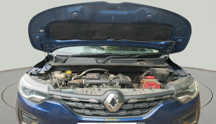 2021 Renault TRIBER RXL MT, Petrol, Manual, 86,215 km, exterior