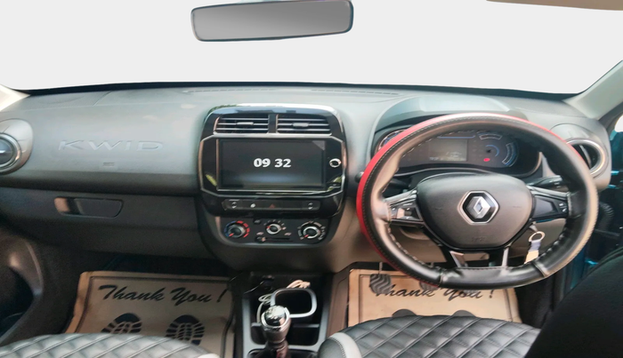 2024 Renault Kwid RXT 1.0, Petrol, Manual, 21,484 km, interior