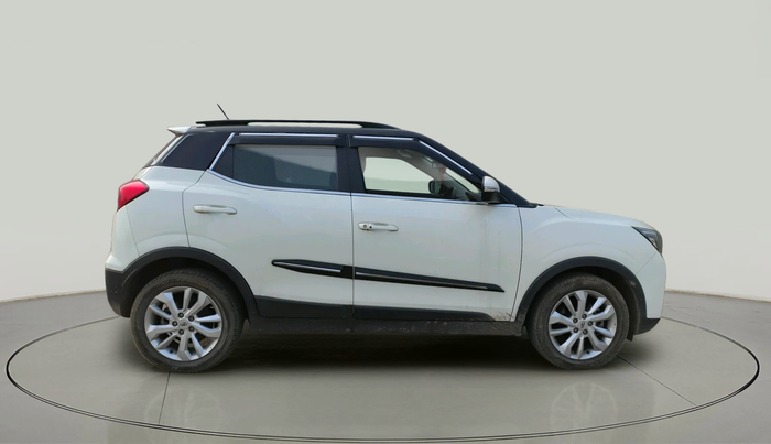 2020 Mahindra XUV300 W8 1.2 PETROL, Petrol, Manual, 15,304 km, exterior