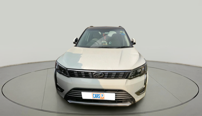 2020 Mahindra XUV300 W8 1.2 PETROL, Petrol, Manual, 15,304 km, exterior
