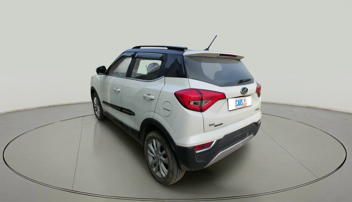 2020 Mahindra XUV300 W8 1.2 PETROL, Petrol, Manual, 15,304 km, exterior