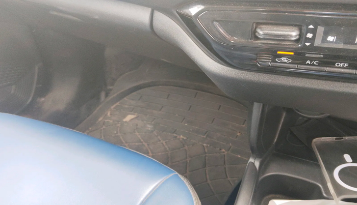 2024 Maruti Swift VXi, Petrol, Manual, 33,066 km, interior