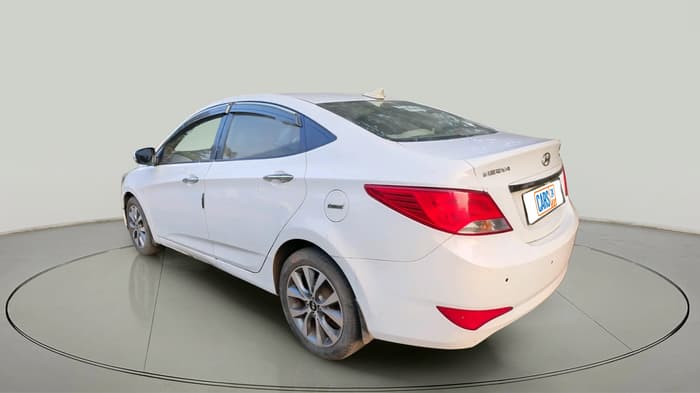 2015 Hyundai Verna FLUIDIC 1.6 CRDI SX 4S, Diesel, Manual, 1,16,036 km, exterior