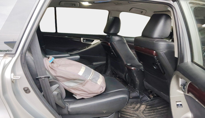 2016 Toyota Innova Crysta 2.4 ZX 7 STR, Diesel, Manual, 98,658 km, interior