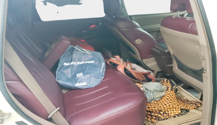 2012 Mahindra XUV500 W8, Diesel, Manual, 52,275 km, interior