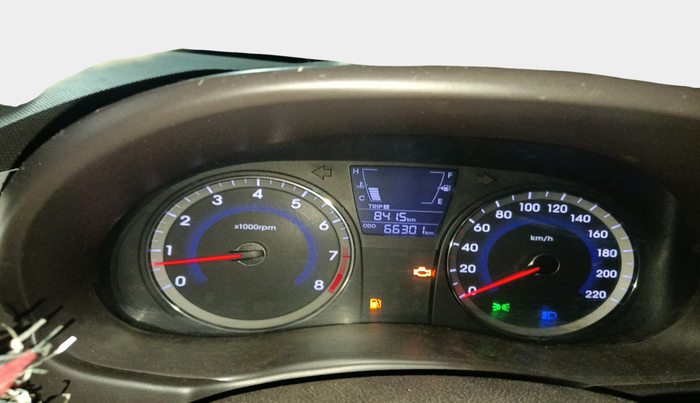 2017 Hyundai Verna 1.6 VTVT SX, Petrol, Manual, 66,301 km, interior