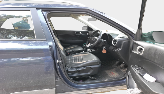 2020 Hyundai VENUE SX 1.5 CRDI, Diesel, Manual, 61,452 km, interior