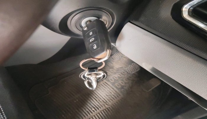2020 Tata Tiago XT PETROL, Petrol, Manual, 24,353 km, interior