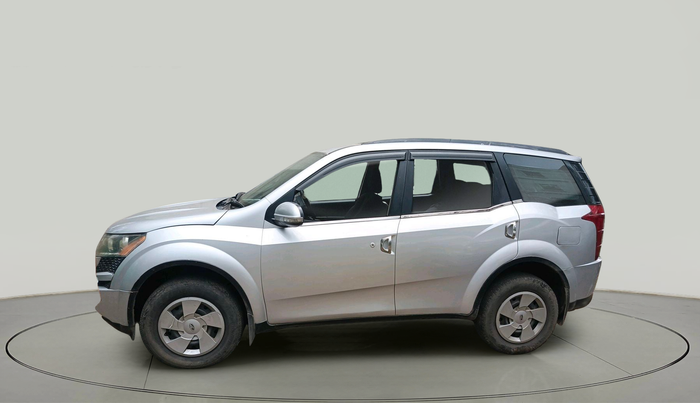 2012 Mahindra XUV500 W6, Diesel, Manual, 1,00,150 km, exterior