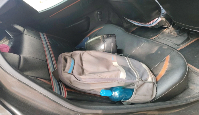 2018 Renault Kwid CLIMBER 1.0, Petrol, Manual, 62,630 km, interior