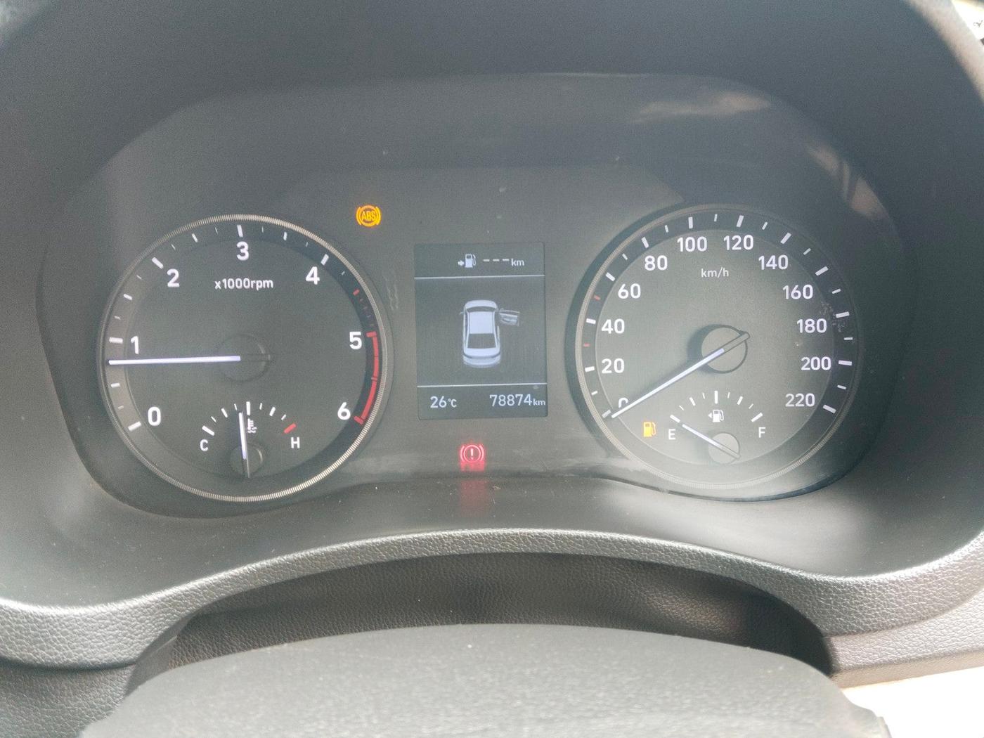 2018 Hyundai Verna 1.6 SX (O) CRDI MT, Diesel, Manual, 78,963 km, interior