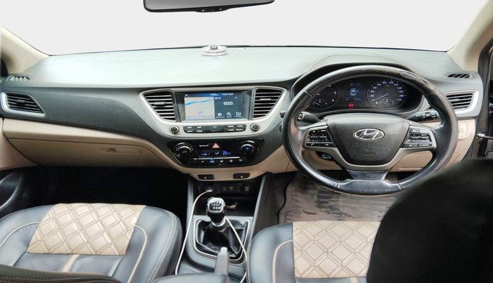 2018 Hyundai Verna 1.6 SX (O) CRDI MT, Diesel, Manual, 78,874 km, interior