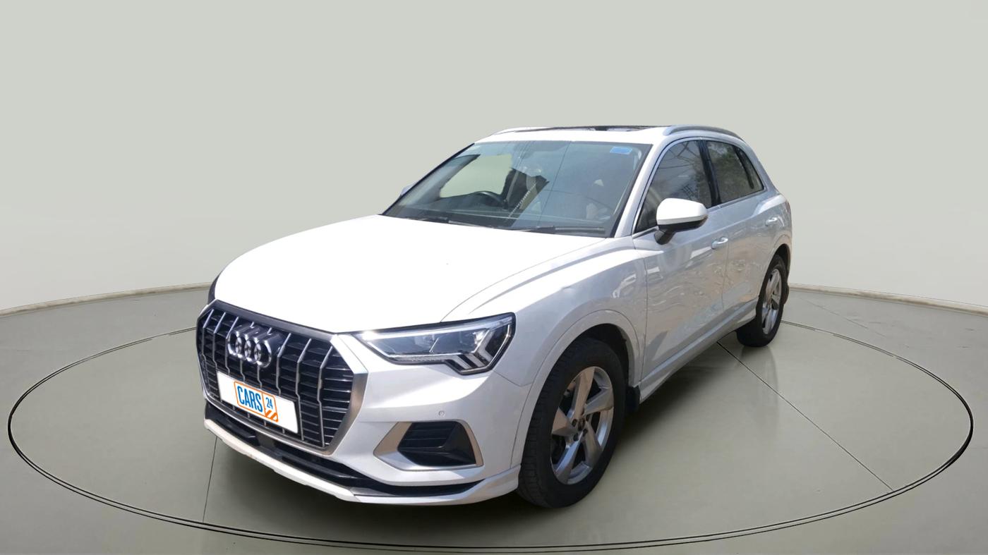 2022 Audi Q3 40 TFSI Technology, Petrol, Automatic, 39,984 km, exterior