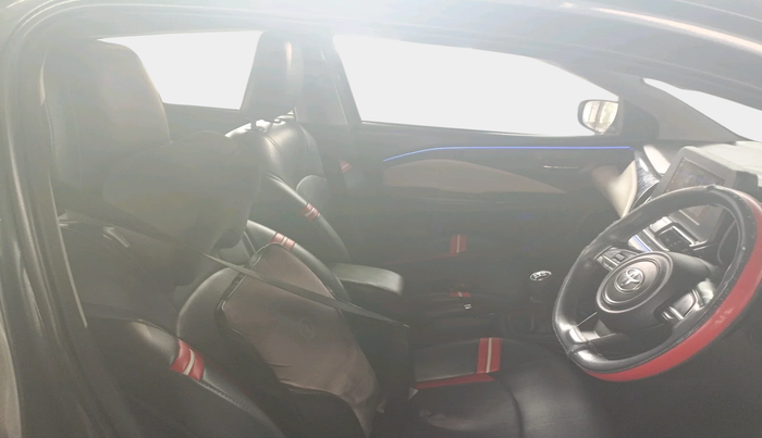 2022 Toyota Glanza G, Petrol, Manual, 1,29,080 km, interior