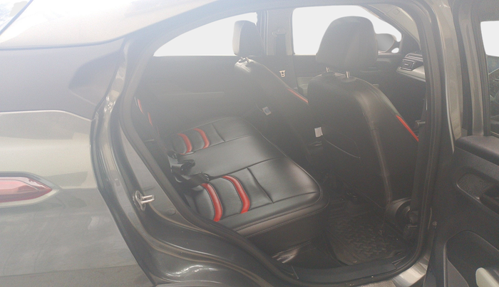 2024 Tata PUNCH ADVENTURE RHYTHM PACK MT, Petrol, Manual, 6,561 km, interior
