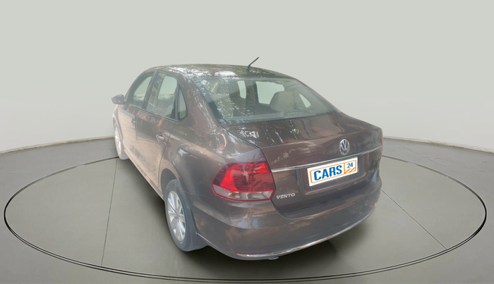 2016 Volkswagen Vento HIGHLINE 1.6 MPI, Petrol, Manual, 50,816 km, exterior