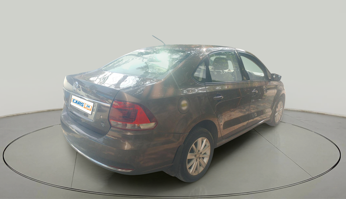 2016 Volkswagen Vento HIGHLINE 1.6 MPI, Petrol, Manual, 50,816 km, exterior