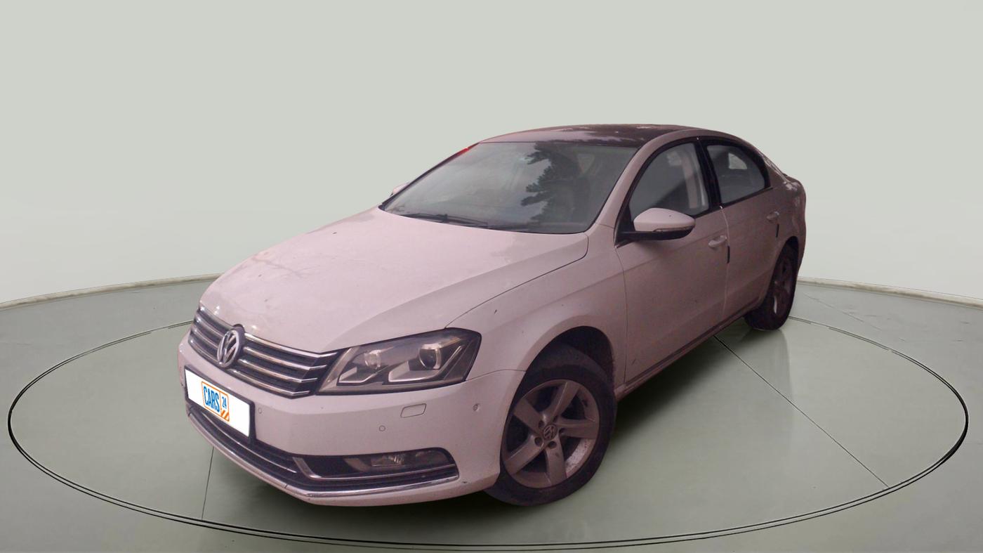 2012 Volkswagen Passat HIGHLINE DSG, Diesel, Automatic, 1,37,420 km, exterior