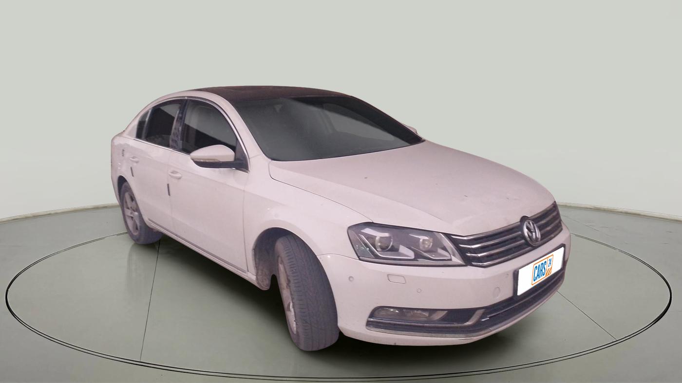 2012 Volkswagen Passat HIGHLINE DSG, Diesel, Automatic, 1,37,420 km, exterior