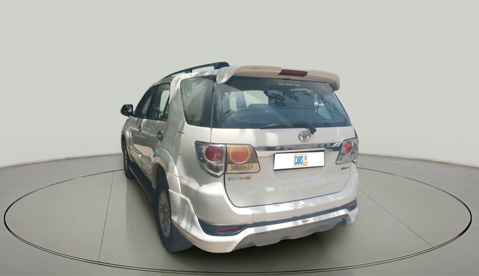 2013 Toyota Fortuner 3.0 4X2 AT, Diesel, Automatic, 2,65,815 km, exterior