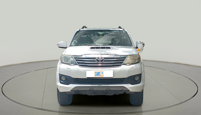 2013 Toyota Fortuner 3.0 4X2 AT, Diesel, Automatic, 2,65,815 km, exterior