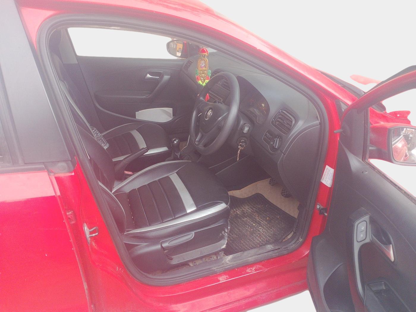 2019 Volkswagen Polo TRENDLINE 1.0L, Petrol, Manual, 89,300 km, interior