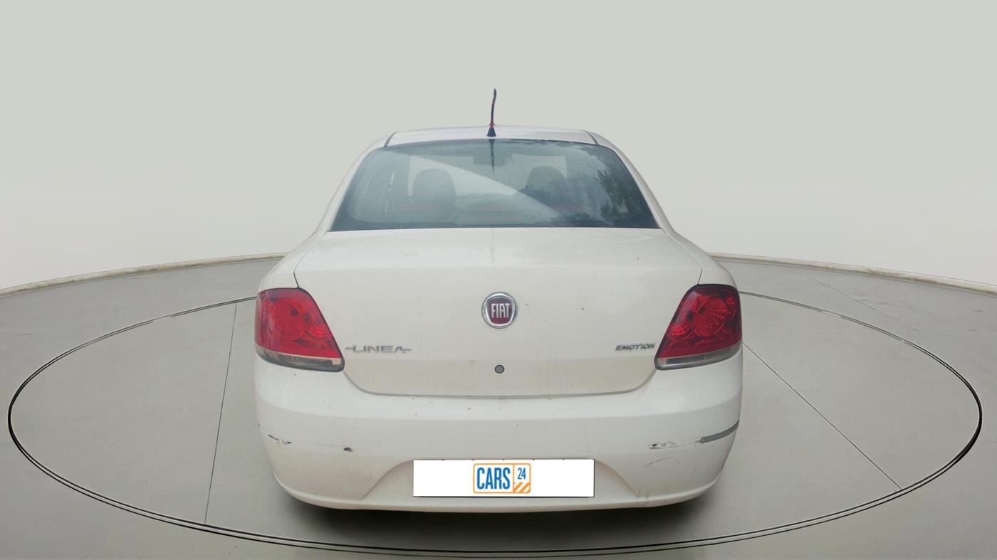2010 Fiat Linea EMOTION 1.4, Petrol, Manual, 1,16,490 km, exterior