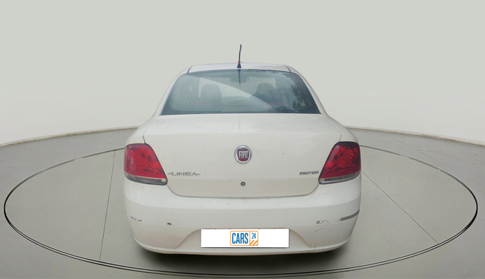 2010 Fiat Linea EMOTION 1.4, Petrol, Manual, 1,16,490 km, exterior