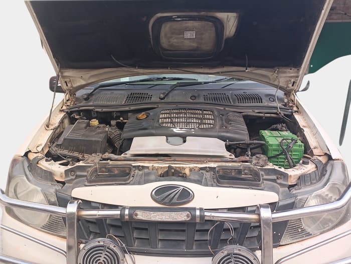 2013 Mahindra Quanto C4, Diesel, Manual, 1,21,433 km, exterior
