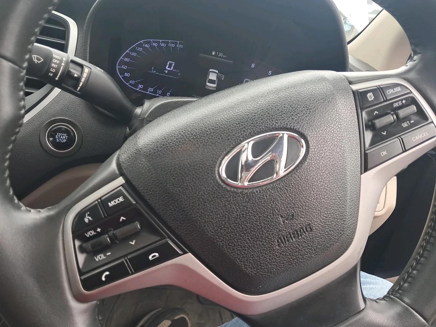 2021 Hyundai Verna SX 1.5 CRDI, Diesel, Manual, 1,01,913 km, interior