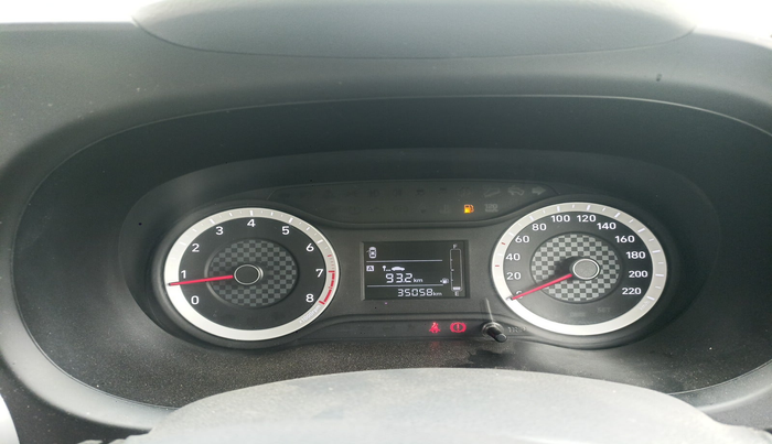 2021 Hyundai GRAND I10 NIOS MAGNA CORPORATE EDITION 1.2 KAPPA VTVT, Petrol, Manual, 35,058 km, interior