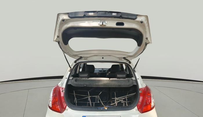 2017 Maruti Swift VXI O, Petrol, Manual, 1,07,463 km, exterior