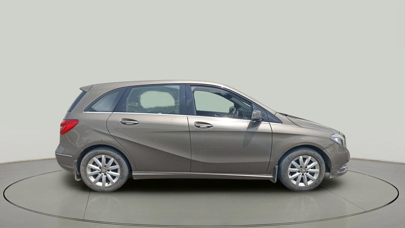 2013 Mercedes Benz B Class B180 CDI STYLE, Diesel, Automatic, 58,588 km, exterior
