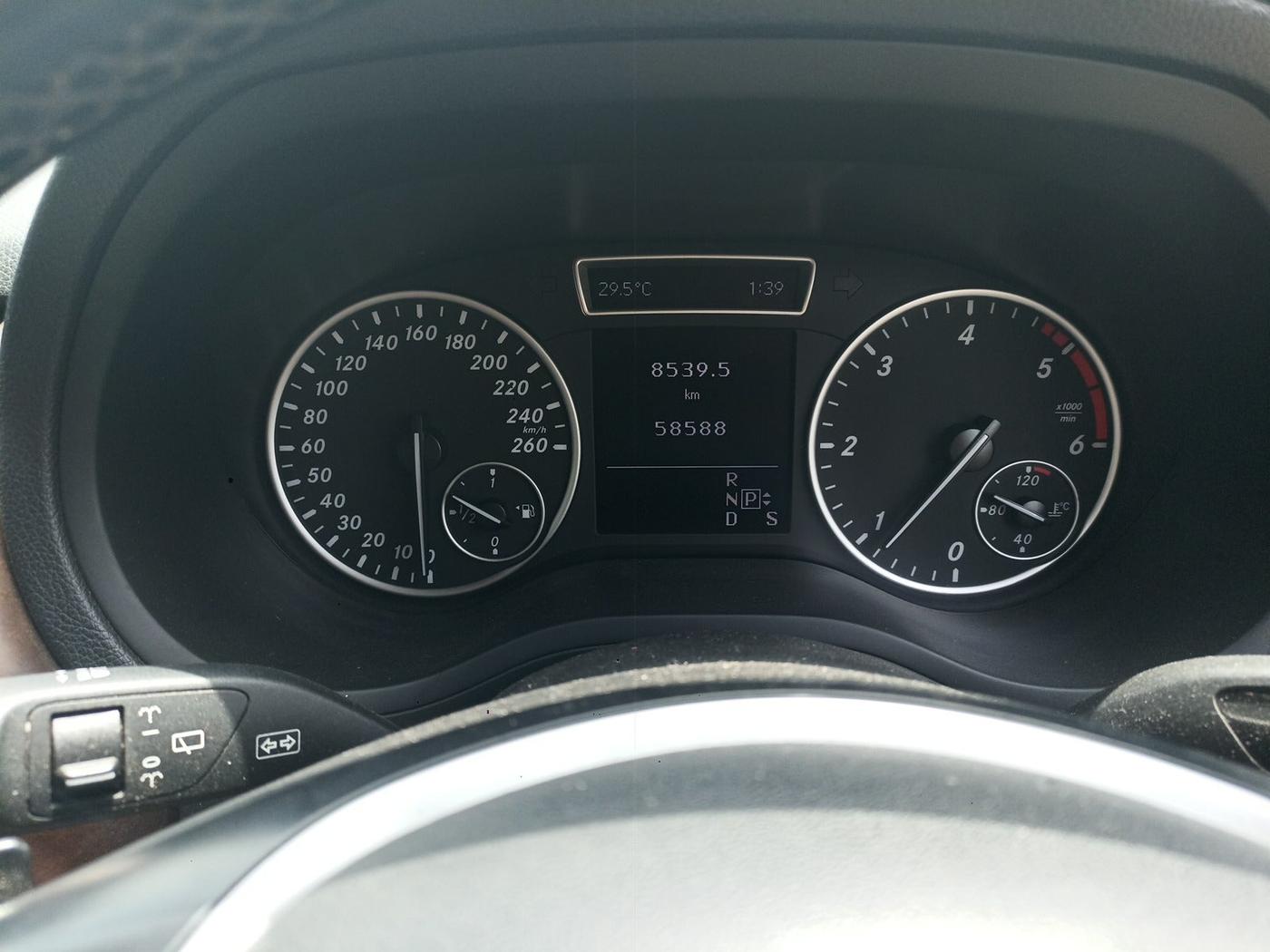 2013 Mercedes Benz B Class B180 CDI STYLE, Diesel, Automatic, 58,588 km, interior