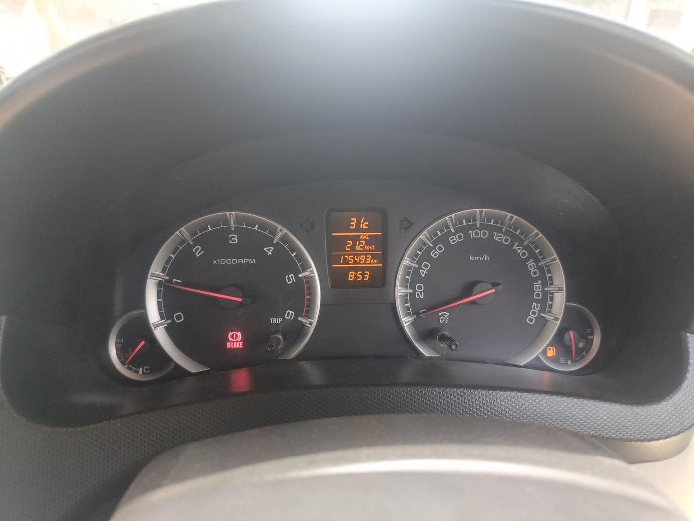 2016 Maruti Swift Dzire ZDI, Diesel, Manual, 1,75,498 km, interior