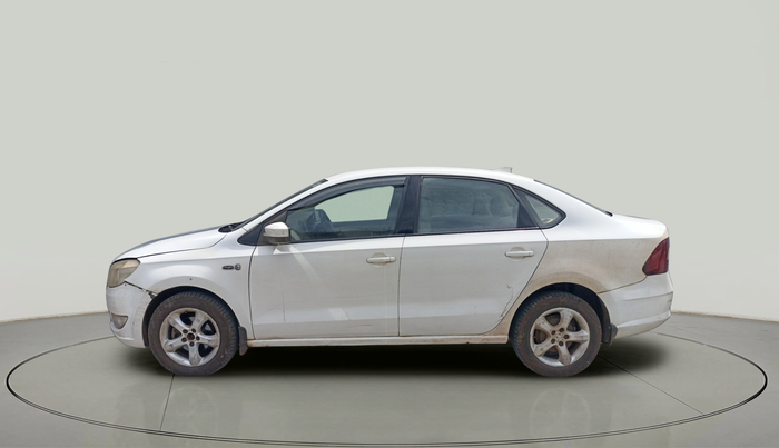 2012 Skoda Rapid ACTIVE 1.6 TDI CR MT, Diesel, Manual, 1,11,119 km, exterior