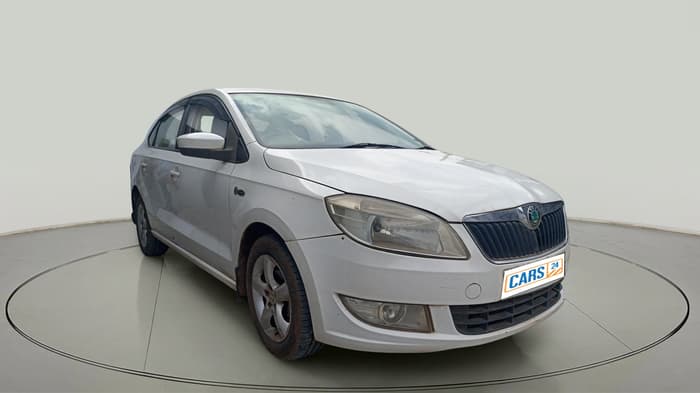 2012 Skoda Rapid ACTIVE 1.6 TDI CR MT, Diesel, Manual, 1,11,119 km, exterior